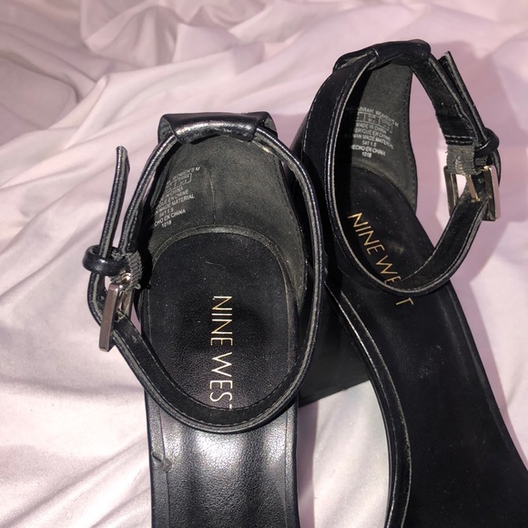 Nine West Heels - Picture 4 of 4